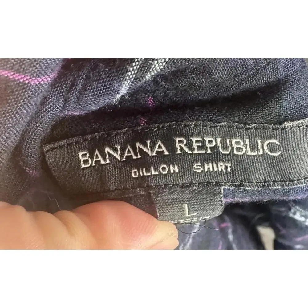 April‎ 25th Flannels Upcycled Banana Republic – Belle’s Book Shop Graphic Size L